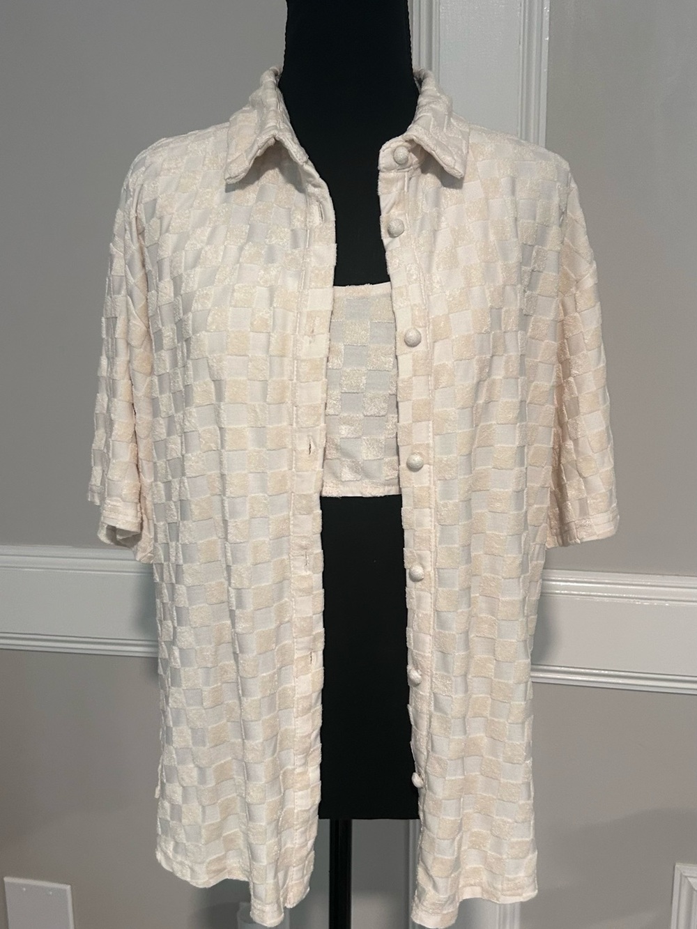 Women's Cream Terry Knit Short-Sleeve Button-Down Textured Shirt